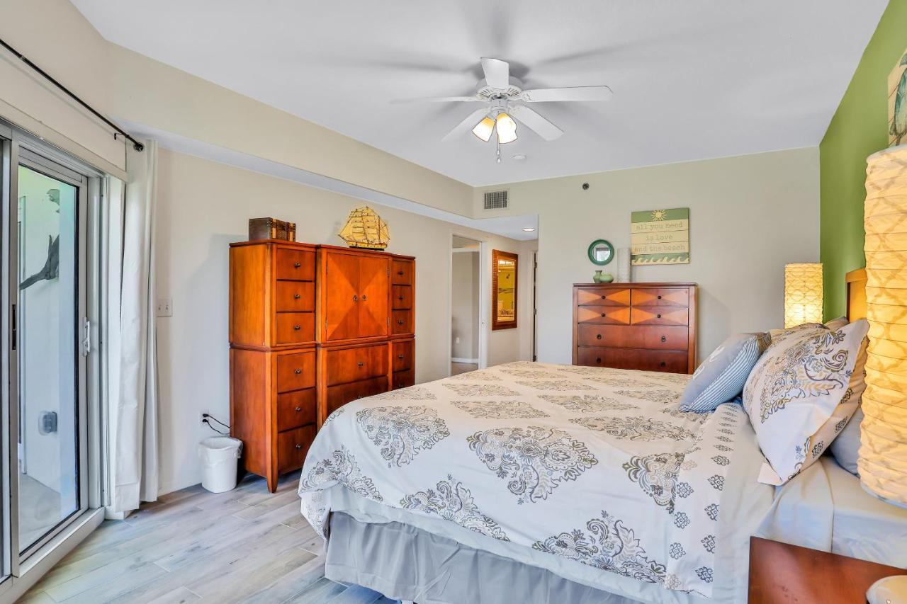 Oceanwalk Condos Bethune Beach Exterior foto