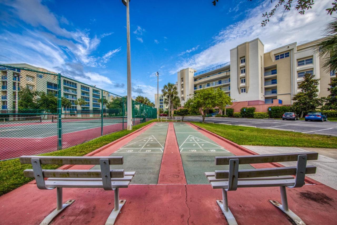 Oceanwalk Condos Bethune Beach Exterior foto